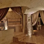 Golden Cave 2*