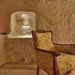 Golden Cave Hotel 2*