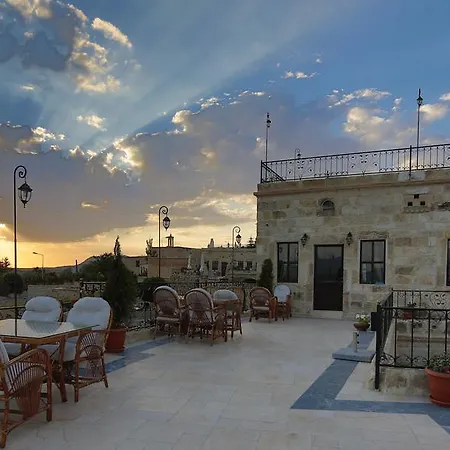 Golden Cave Hotel 2*