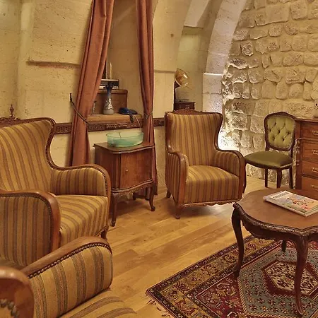 Golden Cave Hotel