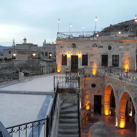 Hotel Golden Cave