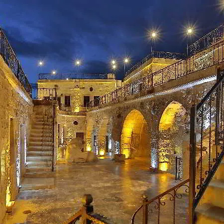 Golden Cave Hotel 2*