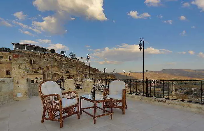 Ξενοδοχείο Golden Cave